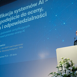 KONFERENCJA-292.jpg