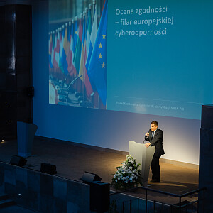 KONFERENCJA-309.jpg