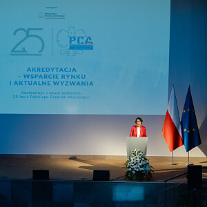 KONFERENCJA-98.jpg