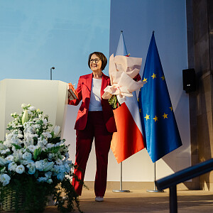 KONFERENCJA-220 — kopia.jpg